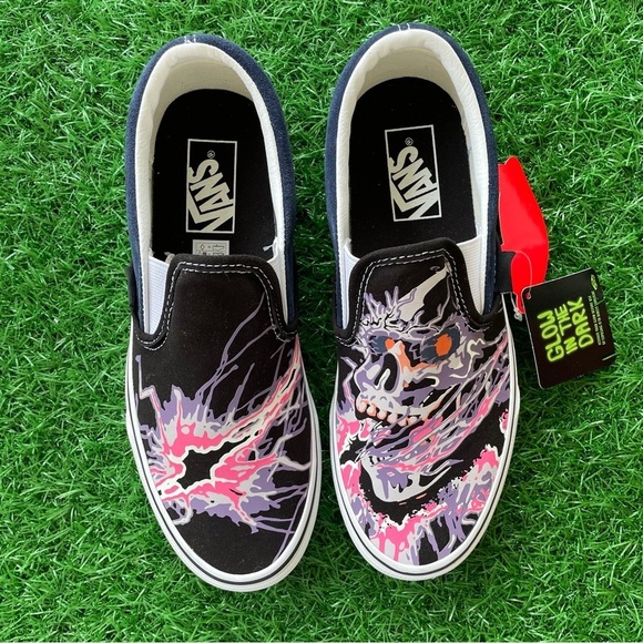 Vans Classic Slip On Zap - Picture 2 of 7